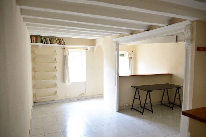 01 living before agullers