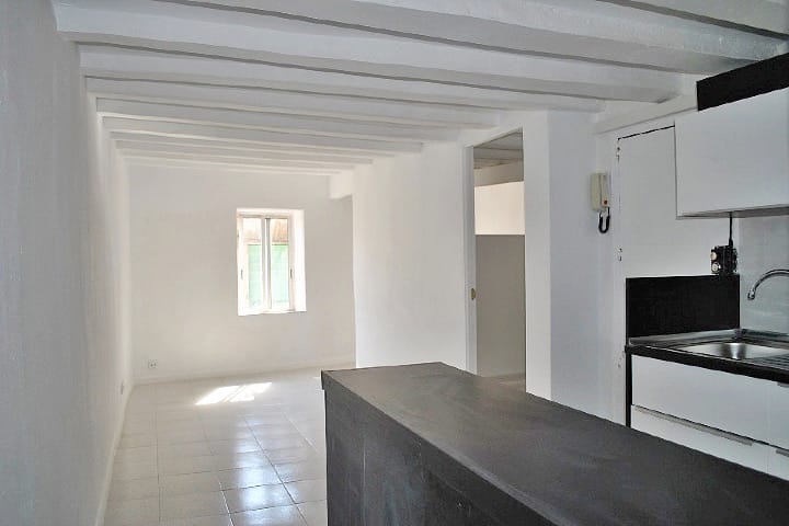 02 living finished agullers