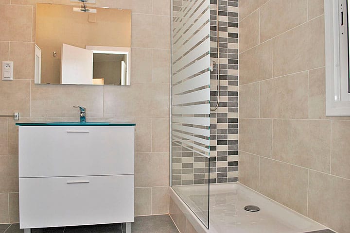 05b bathroom Maragall