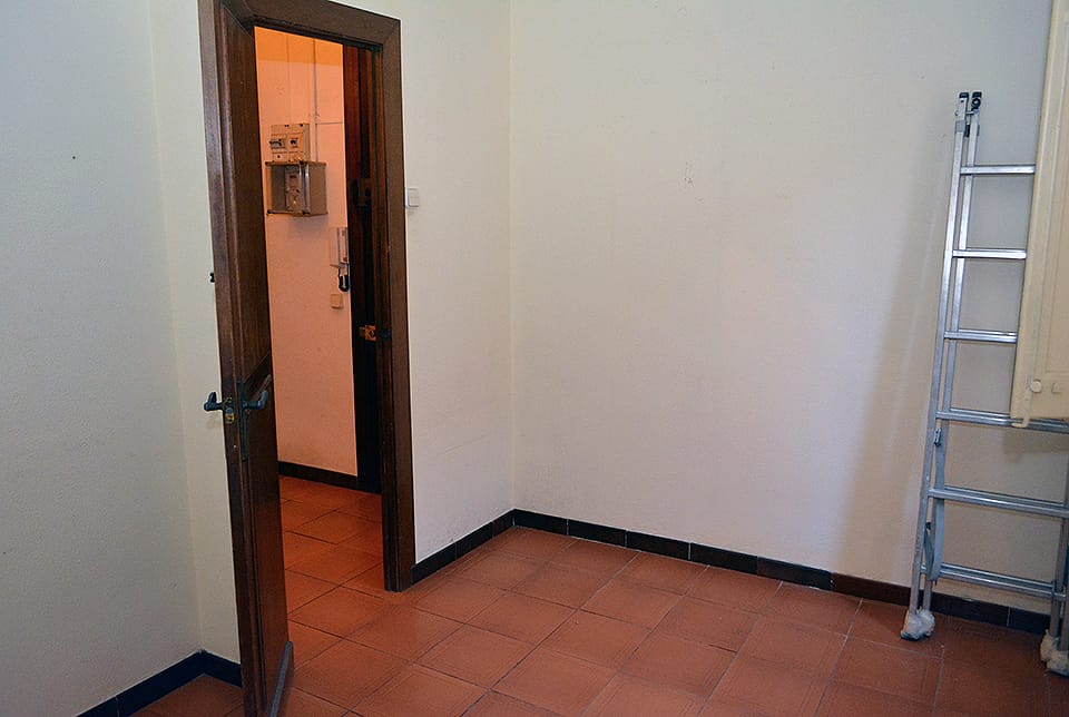 15 bedroom1 before esparreguera