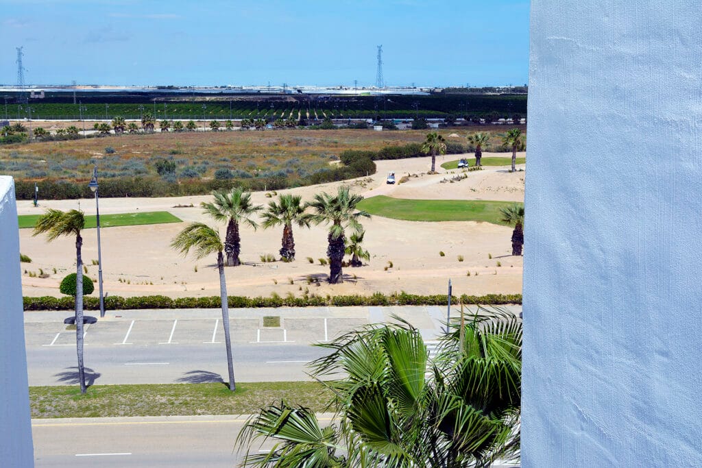 77 building las terrazas de la torre